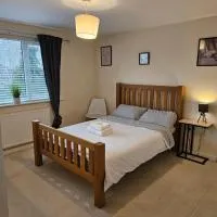Guest Room stay in Dartford- Close to all amenities – hotel w mieście Dartford