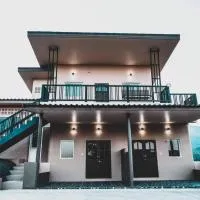 반 무앙 톤 마무앙에 위치한 호텔 บ้านกาแล สวนผึ้ง