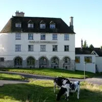 The Bear Of Rodborough Hotel, готель у місті Страуд
