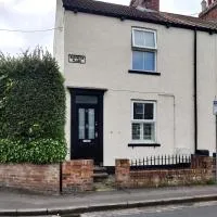 Charming home in Beverley, хотел в Бевърли