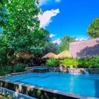 Habarana Tree House Ambasewana Resort: Habarana şehrinde bir otel