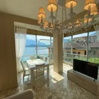 Como Lake Panorama Apartment, хотел в Грианте Каденабия