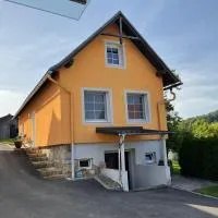 Ferienhaus Familie Lebbing, hotel i Bad Gleichenberg