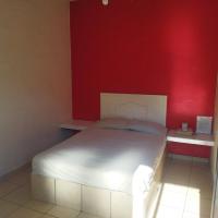El Oasis, hotel near General Mariano Matamoros Airport - CVJ, Xochitepec