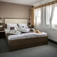 Tündérfátyol, hotell i Abádszalók