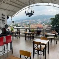 Hotel Alameda Plaza: Cali şehrinde bir otel