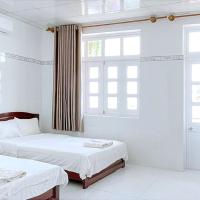 Nhà Khách Vạn Thành, hotel near Ca Mau Airport - CAH, Cà Mau