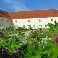 Ferienwohnungen im Kloster, khách sạn ở Gars am Kamp