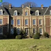 Chateau Loyd & Spa Normandie Pays de Caux โรงแรมในVeauville-les-Baons