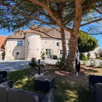 la mer rouge domaine de piedjaubert, hotel em Douadic