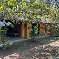 Kamp Kamouflage Kanha, hotel a Kānha