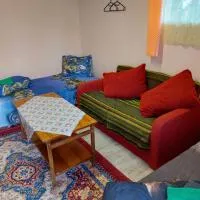 Studio Kesk 121, hotel en Varnja