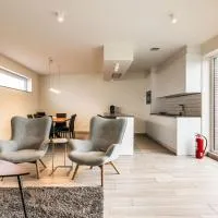 Red Rabbit Tourist and Business Flats with indoor parking - 1 to 5 or 6p - region gnt antwp brux, hotel em Zele