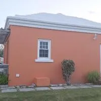 Chinna Cottage, готель у місті Hog Bay