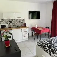 Un Coin Paisible – hotel w mieście Lantheuil