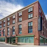 Courtyard by Marriott Manhattan Aggieville, hotel u gradu 'Manhattan'