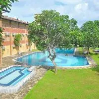 The Long Beach Resort & Spa, hotel sa Koggala