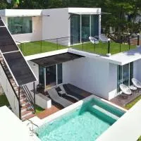 Nariya Bayfront Phuket, hotel i Chalong