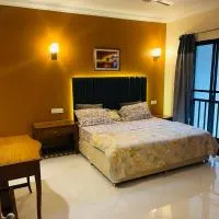 Riviera palms phase 1, luxury apartment ,with swimming pool view Arpora - near baga beach flat no 123, hotel u gradu 'Stara Goa'