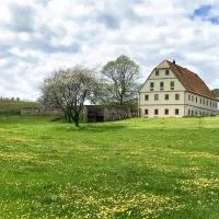 Lindenhof Michaelis - Urlaub auf dem historischen Gutshof, hotell sihtkohas Liebstadt