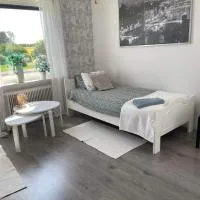 Ödeshög Modernt och stilfullt B&B, hotel u gradu Ödeshög