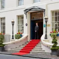 The Old Government House Hotel & Spa، فندق في سان بيتر بورت