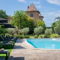 Castel Bois Marie, Maison d'hôtes, хотел в Монтобан