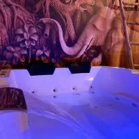 SPA La Casa Blue، فندق في Wingles