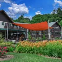 Switzerland Inn, hotel em Spruce Pine