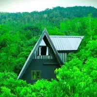 Cannelle Hill Cabanas, hotell i Deniyaya