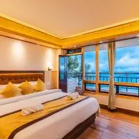 The Golden Retreat Hotel in Pelling, מלון בפלינג