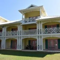 Caribbliss Suites, ξενοδοχείο σε Lowlands