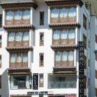 Naksel Urban Hotel & Spa, ξενοδοχείο στο Θίμφου
