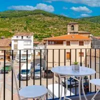 Encantos del Jerte Apartamentos, hotel u gradu Navaconcejo
