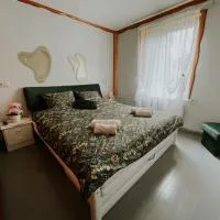 Family or Group Apartment in Talsi Center, hotel em Talsi