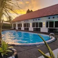 Hotel pondok putri: Batukaras şehrinde bir otel