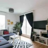 Cozy & Quiet Getaway Just 300m from Paris with Free Private Parking, hotel v mestu Gentilly