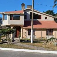 Casa Vista al Cerro, hotel di Lozano