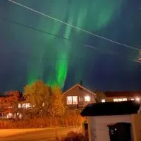 Flott leilighet sentralt på Tromsøya、トロムソにあるトロムソ・ラングネス空港 - TOSの周辺ホテル