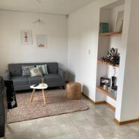 Duplex con Excelente ubicación, hotel near Esquel Airport - EQS, Esquel