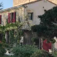 Gîte de la Villa André, hotel en Coulonges-sur-lʼAutize