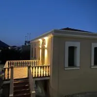 Xenion1850 culture and living, מלון בVrontádos