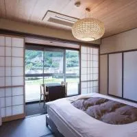 桜 River Side Stay下呂温泉, hotel em Gero