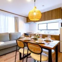 Kichijoji Urban Retreat - 2F Boutique House - Steps to Inokashira Park & Ghibli Museum アキサポステイ吉祥寺: Kichijōji şehrinde bir otel