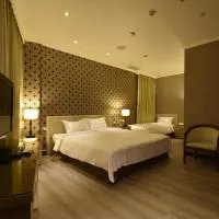 A casa Hotel, hotel i Longtan