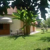 B&B Al Tramonto, hotel i Monzambano