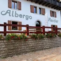 Neider Hotel - Alpine Retreat Sauris, hotel in Sauris