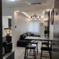 Dorothy's Door Condo, hôtel à Bacolod