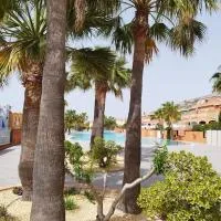 Zonnig appartement met zwembad, hotel a Benitachell