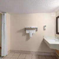 Super 8 by Wyndham Fort Mitchell Cincinnati Area, hotel i Fort Mitchell